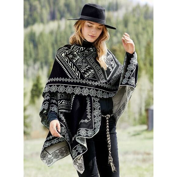 Peruvian Connection One Size Baby Alpaca Ruana Poncho Sweater Cape Black Aztec - Picture 1 of 8